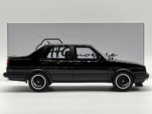 Carregar imagem no visualizador da galeria, Volkswagen VW Jetta MK2 Black 1987
