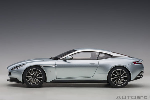 Aston Martin DB11 Skyfall Silver