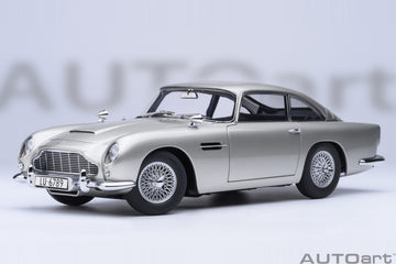 Aston Martin DB5 1964 007 Goldfinger With Weapons Silver