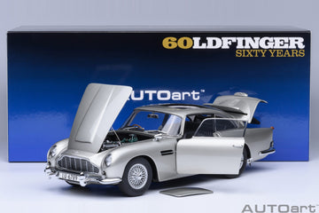 Aston Martin DB5 1964 007 Goldfinger With Weapons Silver