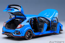 Lade das Bild in den Galerie-Viewer, Honda Civic Type R (FK8) 2021 Racing Blue Pearl
