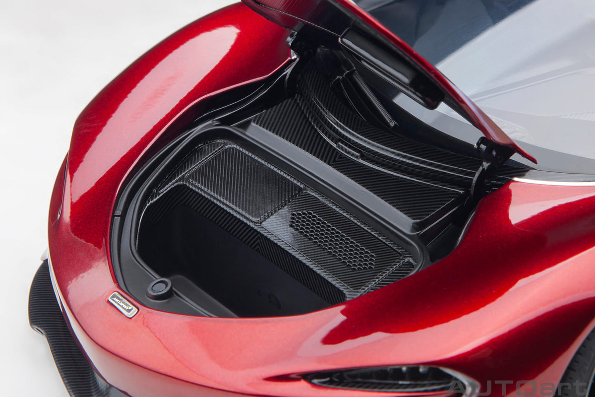 McLaren Speedtail Volcano Red - 76087