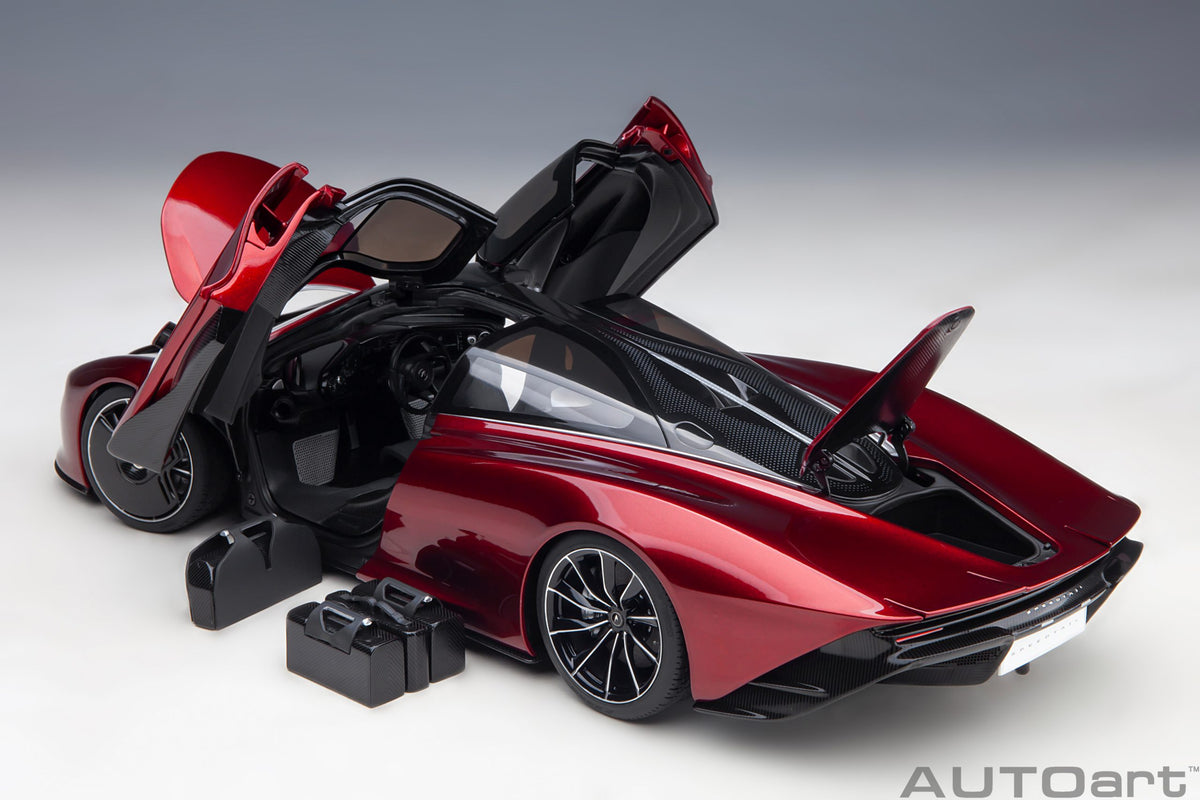 McLaren Speedtail Volcano Red - 76087
