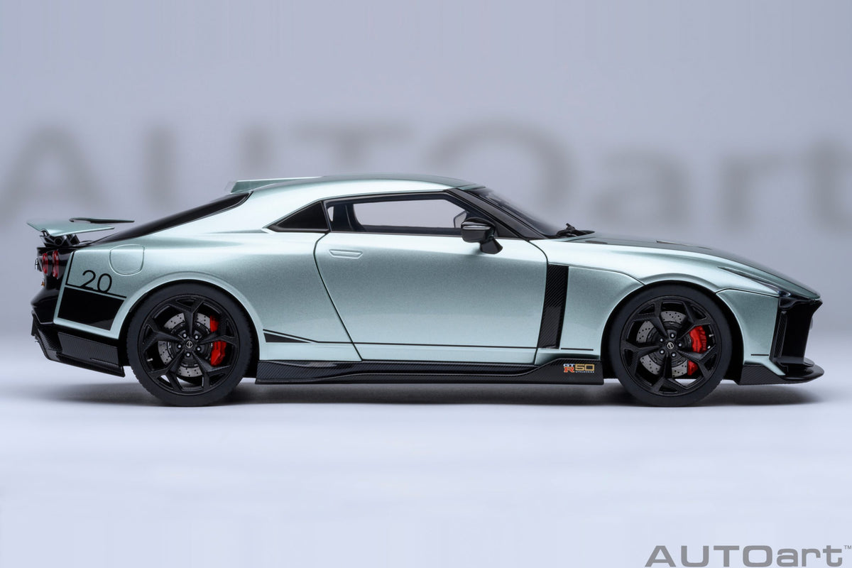 Nissan GT-R50 by Italdesign Metallic Green / Black
