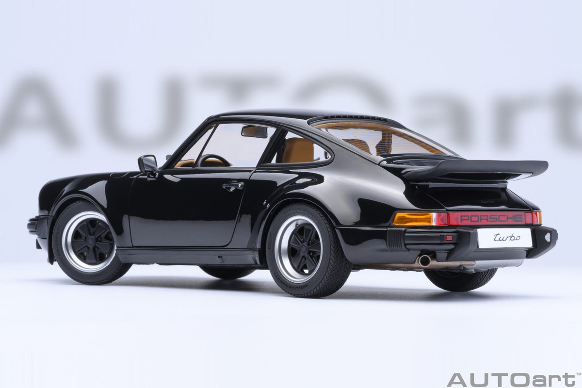 Porsche 911 Turbo 3.0 (930) (Black) - 78111