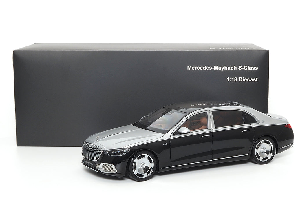 Mercedes-Benz Maybach S-Klasse S680 2021 Hightech Silver/Obsidian Black