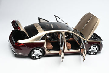 Mercedes-Benz Maybach S-Klasse S680 Almost Real 820122A