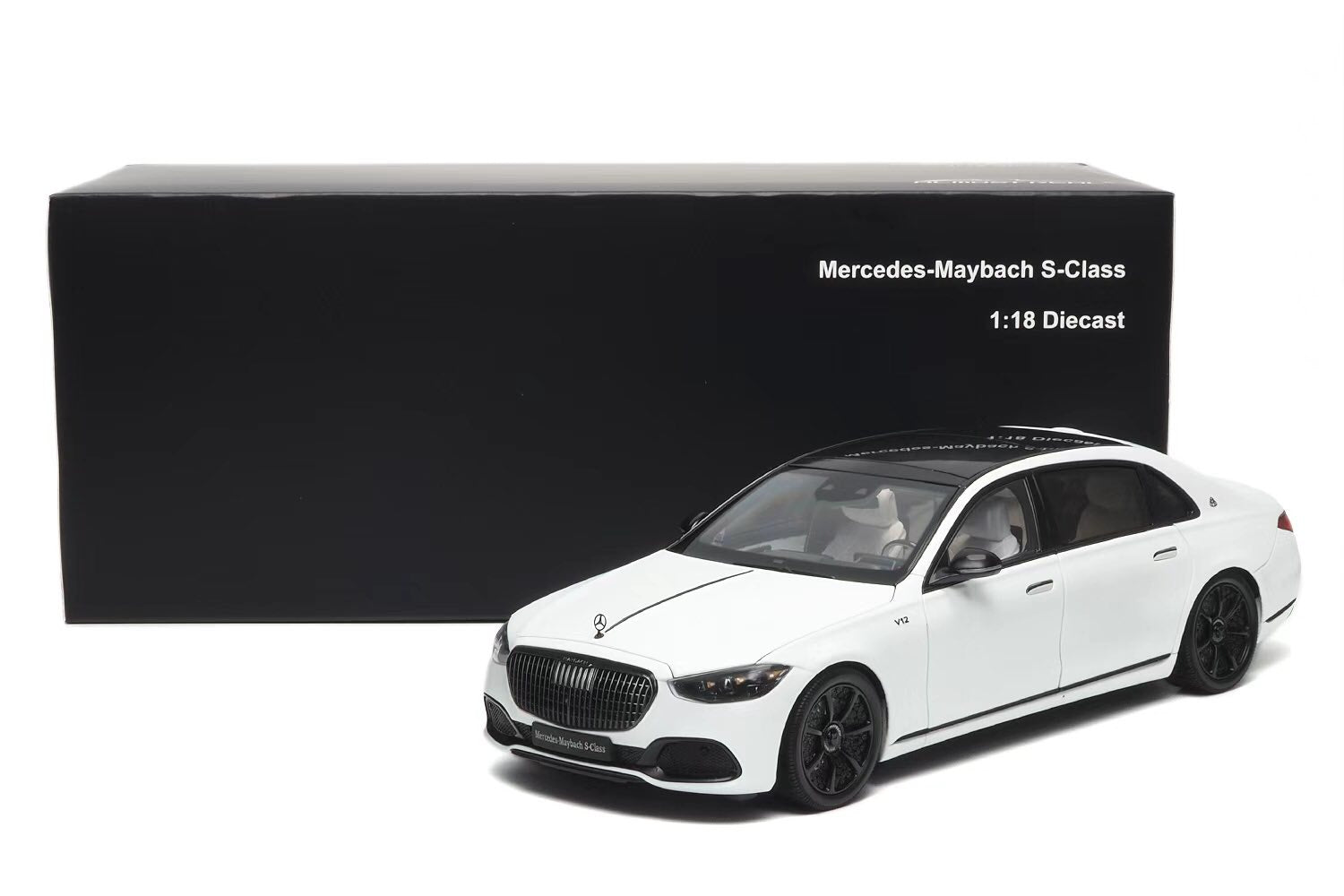 Mercedes-Benz Maybach S-Klasse S680 Night Series 2023 Almost Real 820142 Opalith White Matt