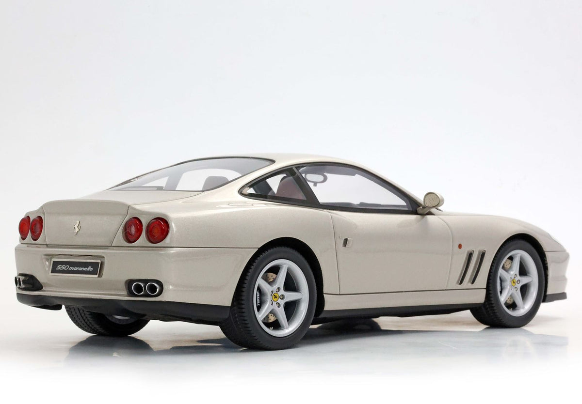 1:18 BBR Ferrari 550 Maranello 1996 - made in italy Grigio Ingrid - Bordeaux - BBR1873B