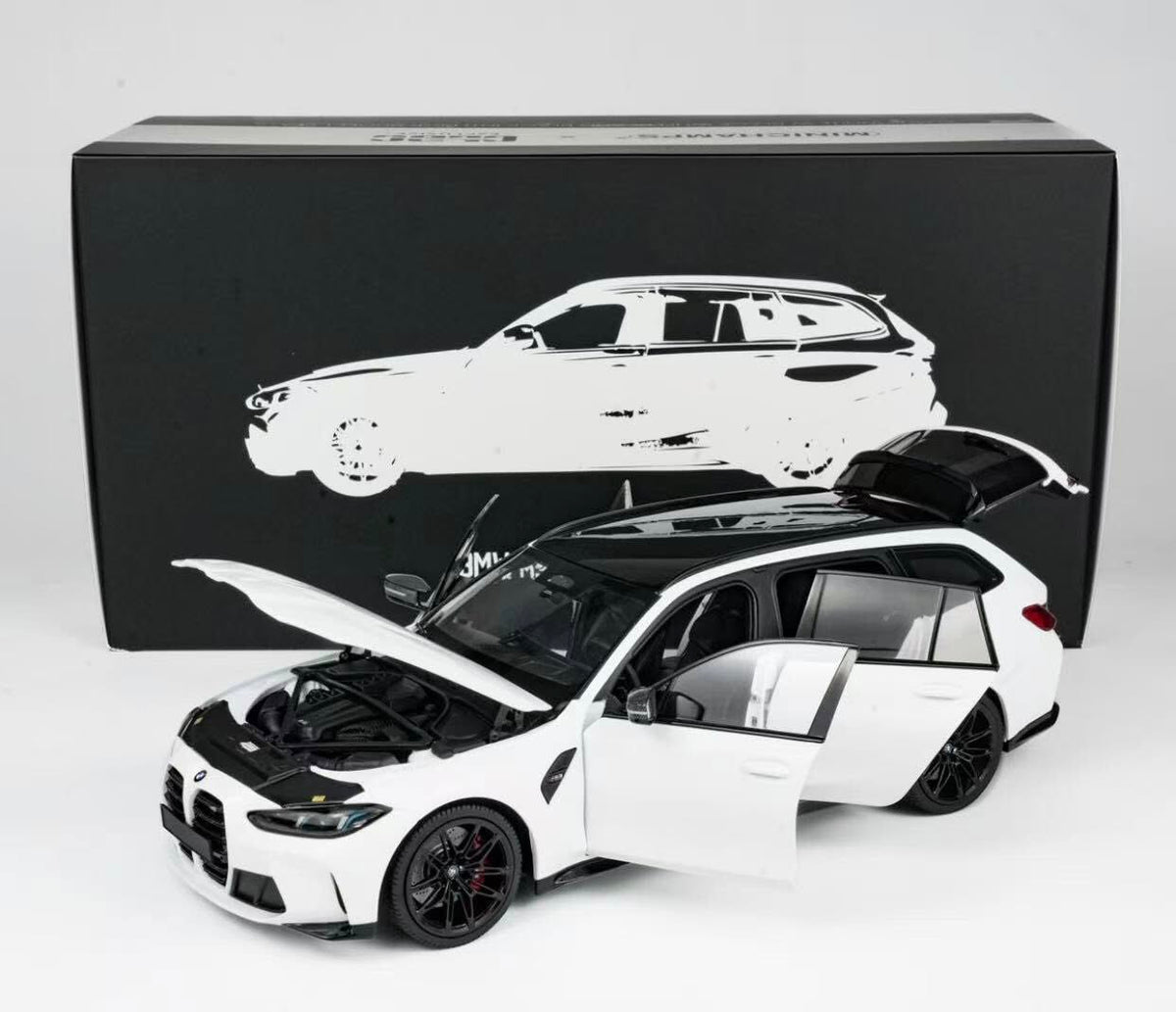 BMW M3 Touring Weiss