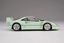 Lade das Bild in den Galerie-Viewer, Ferrari F40 Verde Pallido

