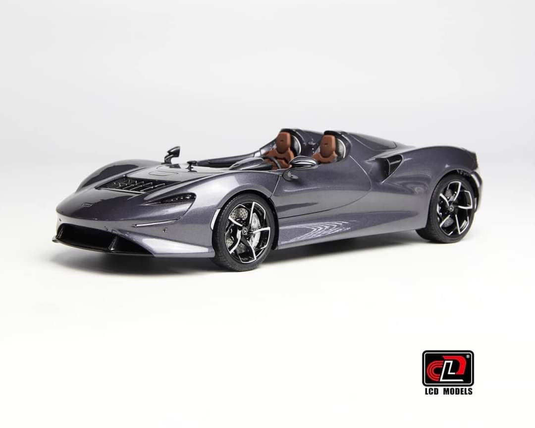 McLaren Elva Heavy Gray Metallic (All Open)