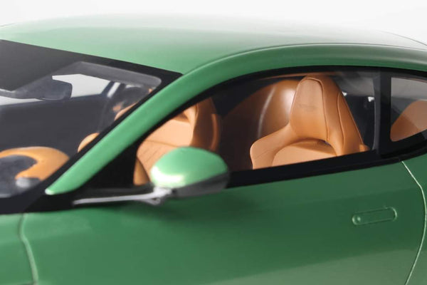 Aston Martin DB12 Vantage 2023 Green