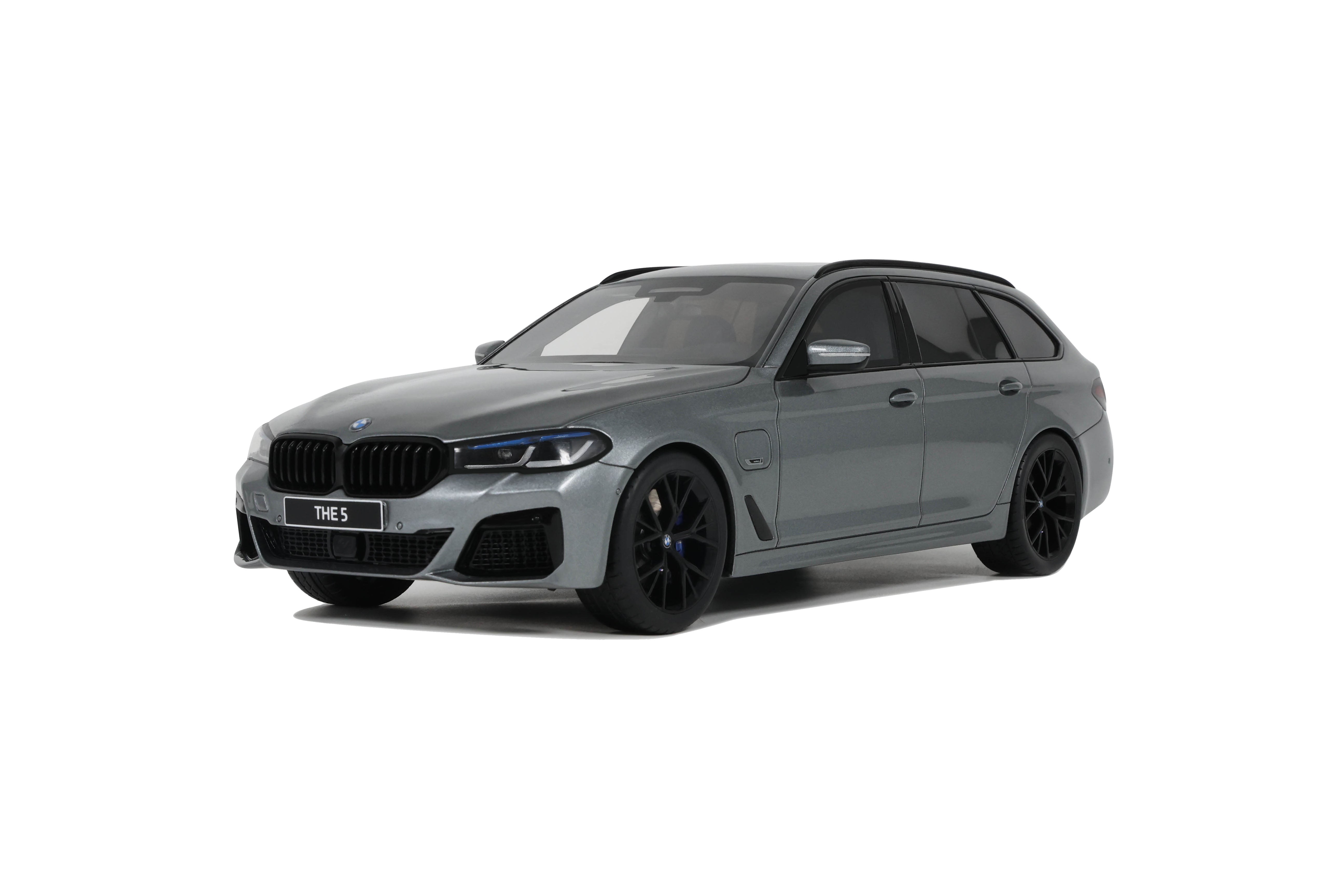 BMW 530e xDrive M Sport Touring 2023 Grey