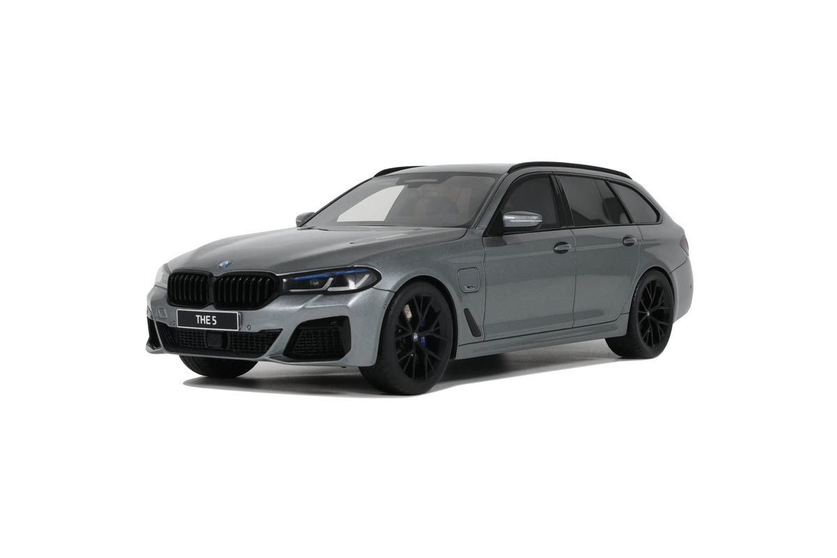 BMW 530e xDrive M Sport Touring 2023 Grey GT485
