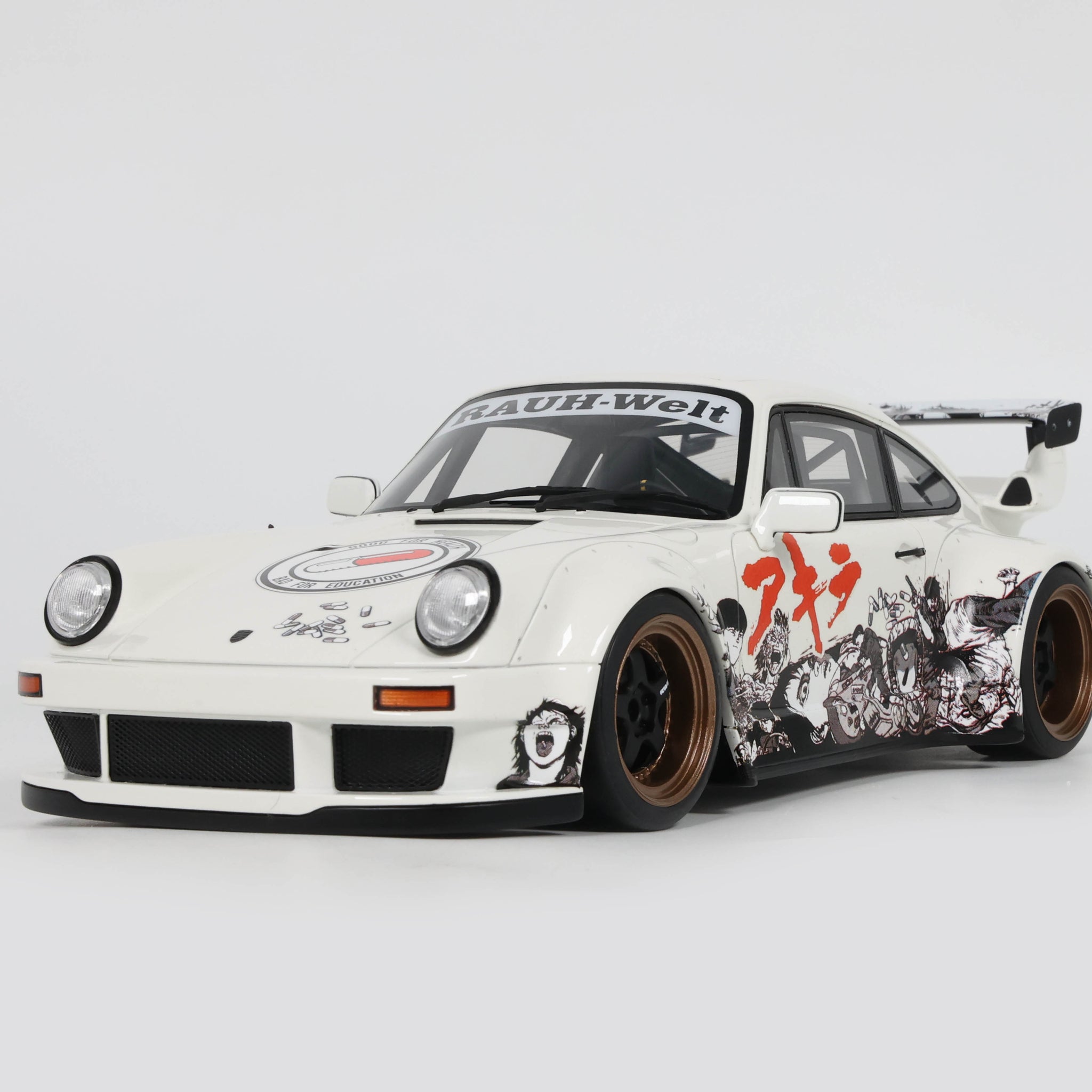 Porsche RWB Akira 2024 Glacier White