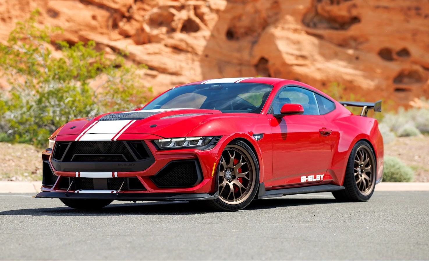 Ford Shelby Mustang 2025 Supersnake Race Red