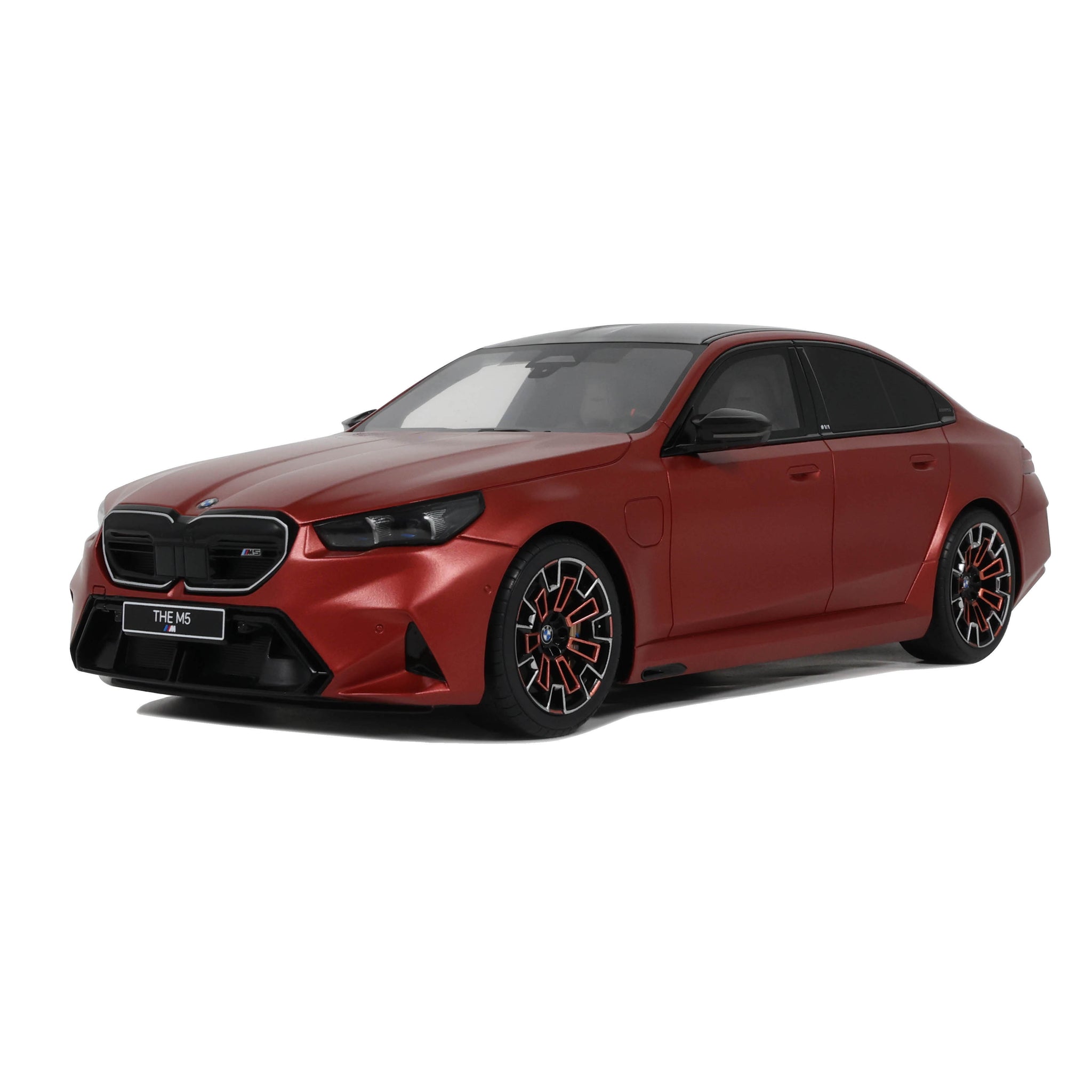 BMW M5 2025 Peable Beach Frozen Orange Metallic