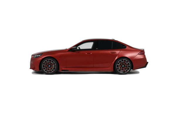BMW M5 2025 Peable Beach Frozen Orange Metallic