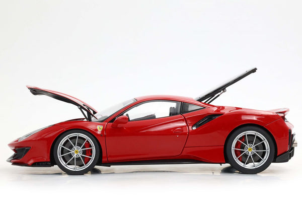 Ferrari 488 Pista - metal diecast - full open Rosso corsa con striscia - LUXURY PACK - BASE E VETRINA INCLUSE - HE180055DIE