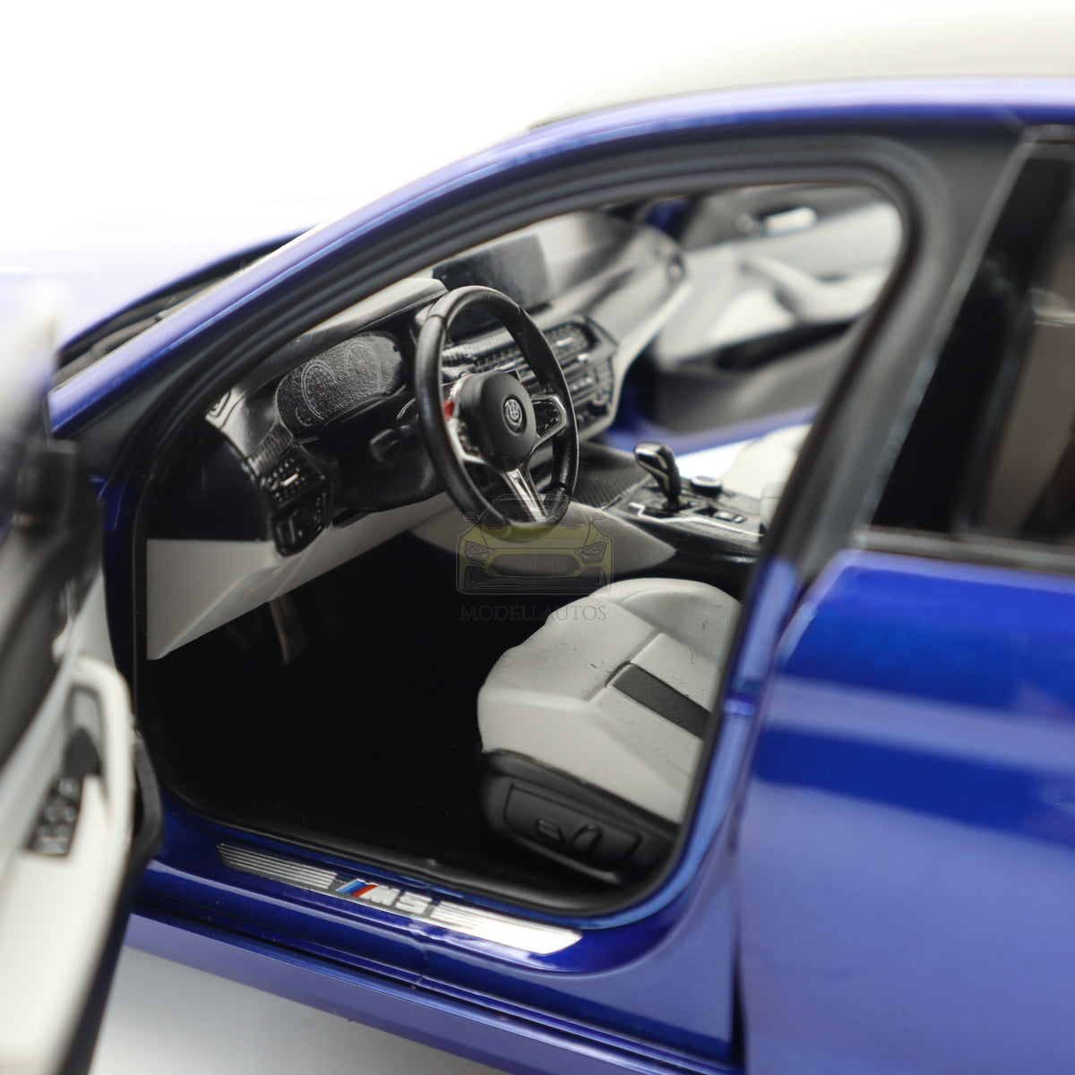 BMW M5 (F90) 2018 Norev Marina Bay Blue