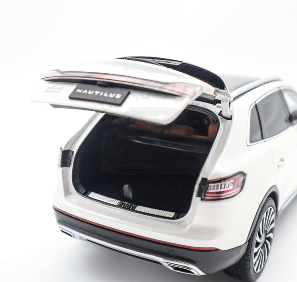 Lincoln Nautilus 2020 Weiss