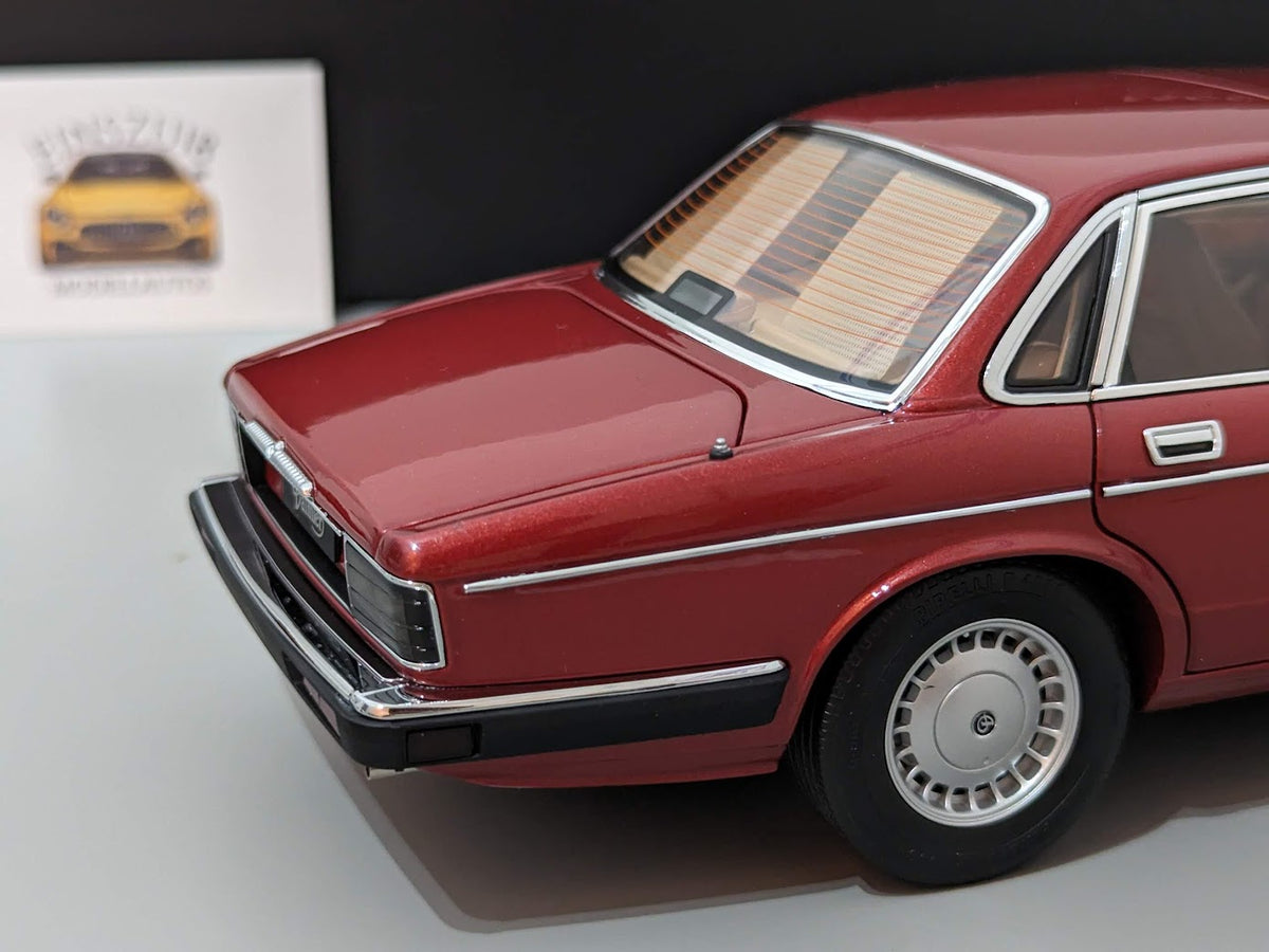 Jaguar Daimler XJ6 (XJ40) Flamenco Red