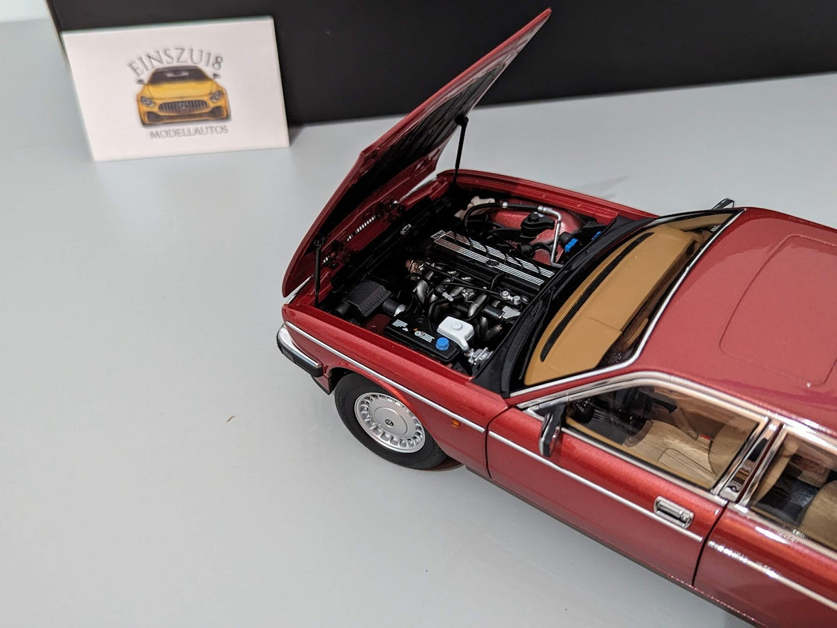 Jaguar Daimler XJ6 (XJ40) Flamenco Red