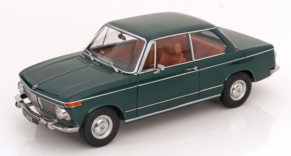 BMW 1802 1.series 1967 green [Maßstab 1:12]