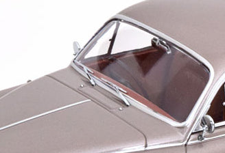 Jaguar MK II 3.8 RHD 1959 pearl-silver