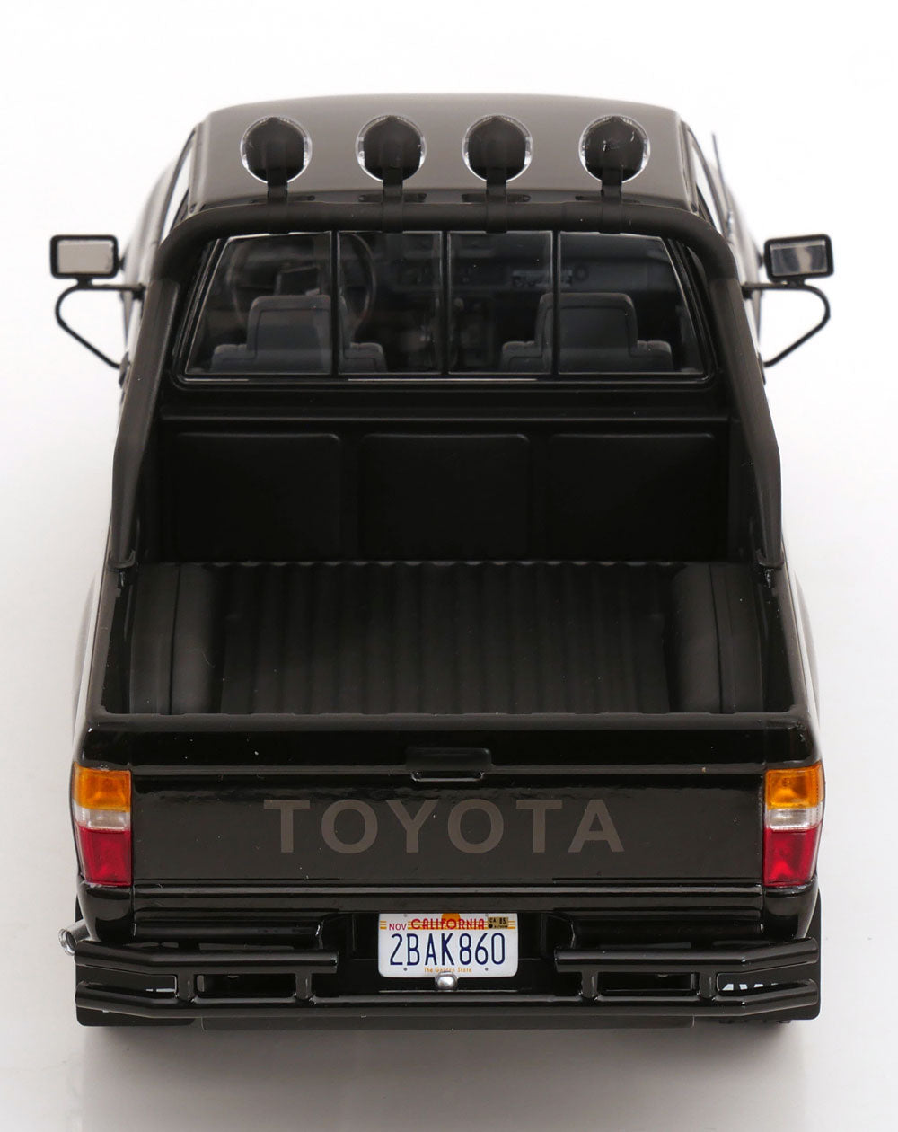 Toyota Truck Xtra Cab 4x4 (Hilux) - black - KKDC181565