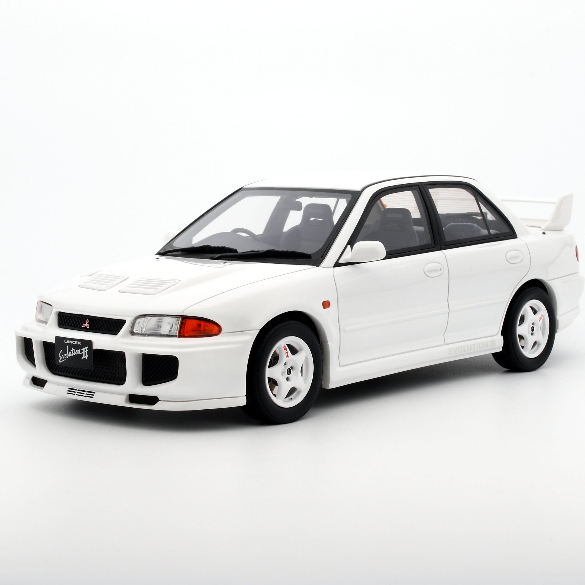 Mitsubishi Lancer Evo III 1995 Scotia White W83