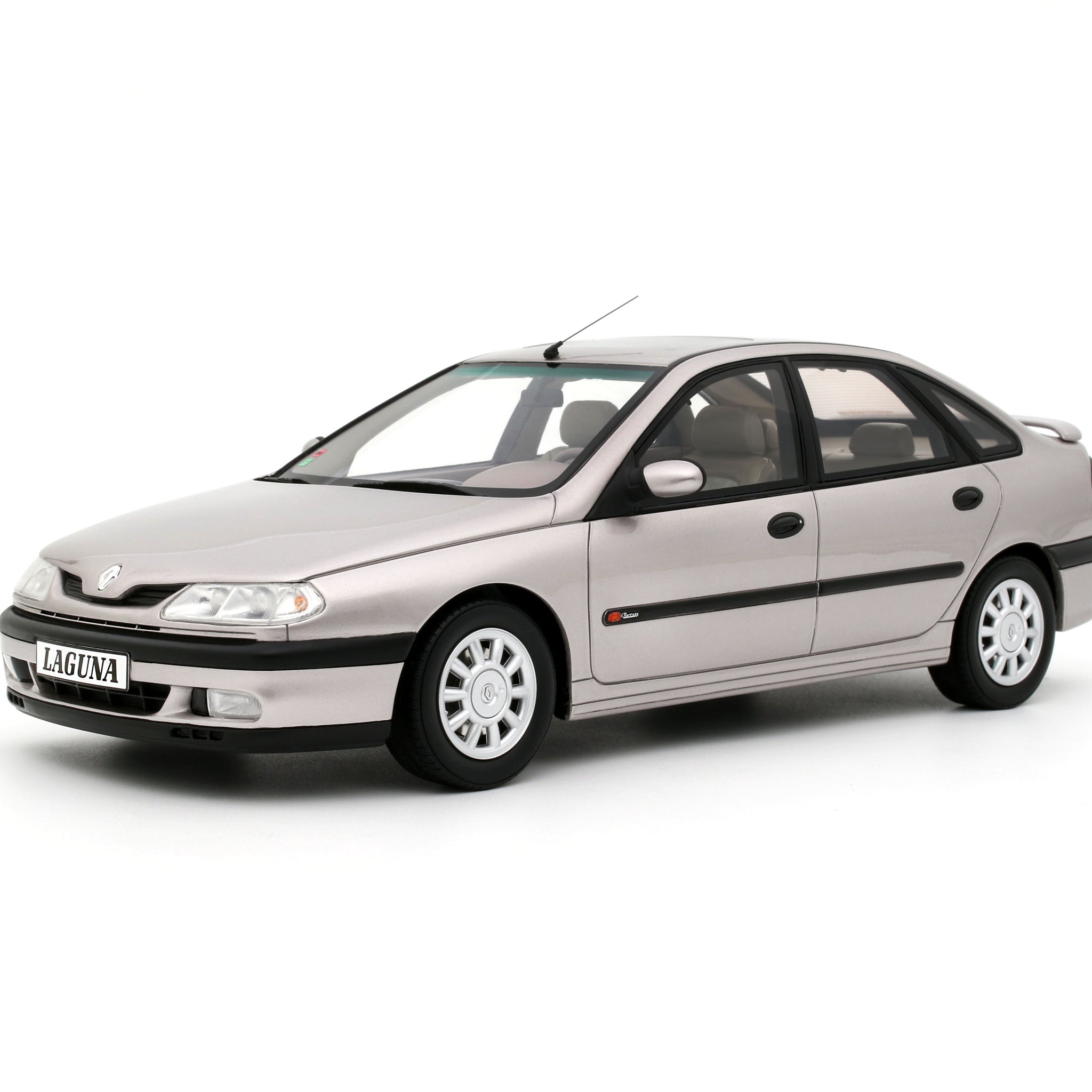 Renault Laguna V6 3.0 Baccara 1996 Gris Opale