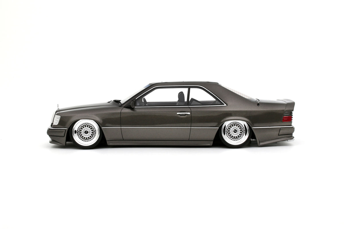 1:18 MERCEDES-BENZ C124 AMG "STANCE" ANTHRACITE GREY - OT1241