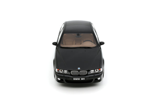 1:18 BMW E39 M5 BLACK SAPHIRE METALLIC 475 2000 - OT1338