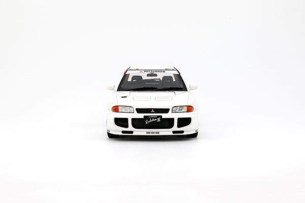 1:18 MITSUBISHI LANCER EVO III SCOTIA WHITE W83 1995 - OT1344