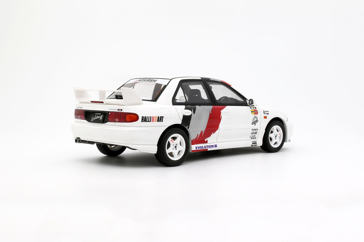 1:18 MITSUBISHI LANCER EVO III SCOTIA WHITE W83 1995 - OT1344