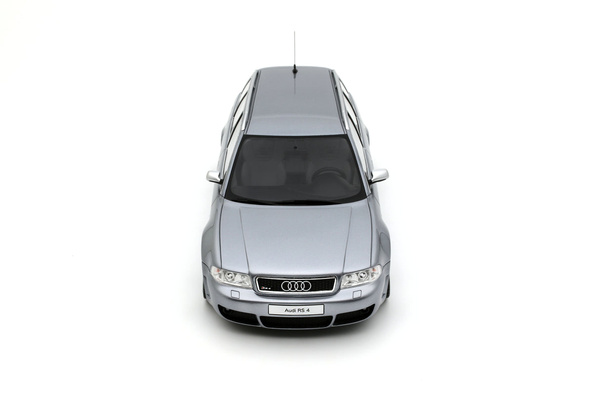 AUDI RS4 (B5) AVANT ''stanced'' Avus Silver 2025 - OT1396