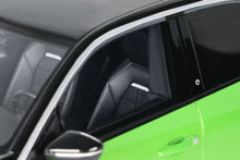 Carregar imagem no visualizador da galeria, Opel Mokka-E GS Line 2021 Green
