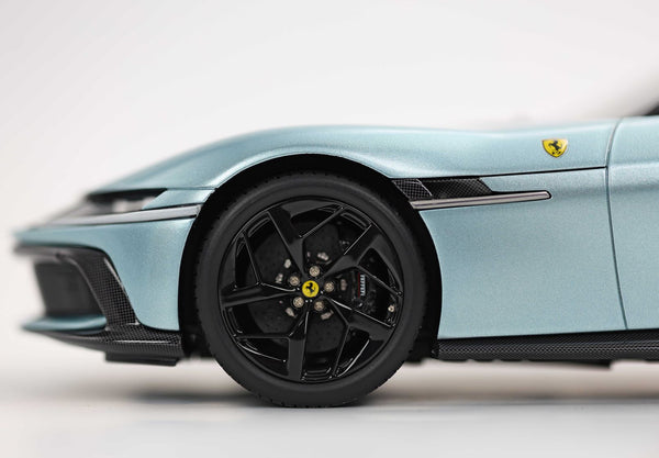 Ferrari 12Cilindri Coupe Celeste Trevi