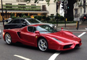 Ferrari Enzo open diecast F1 2007 red - Silver wheels - polifoam pack HE182554