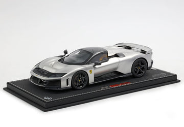 Ferrari F80 carbon optional Glossy Aluminium - carbon wheels P18253E