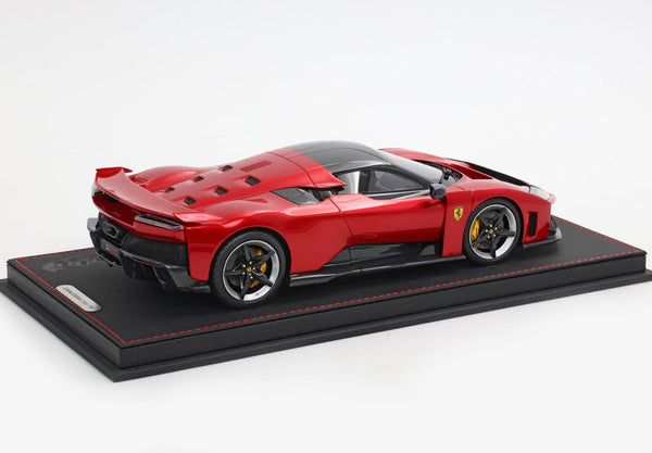 Ferrari F80 Carbon Optional Rosso Supercar / Bicolor Wheels - P18253H
