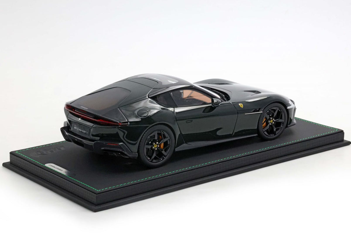 1:18 BBR Ferrari 12Cilindri Panoramic roof British Green - P18254H