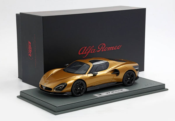 Alfa Romeo 33 Stradale Ocra - interni neri P18264E