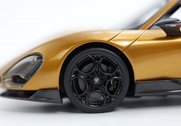Alfa Romeo 33 Stradale Ocra - interni neri P18264E