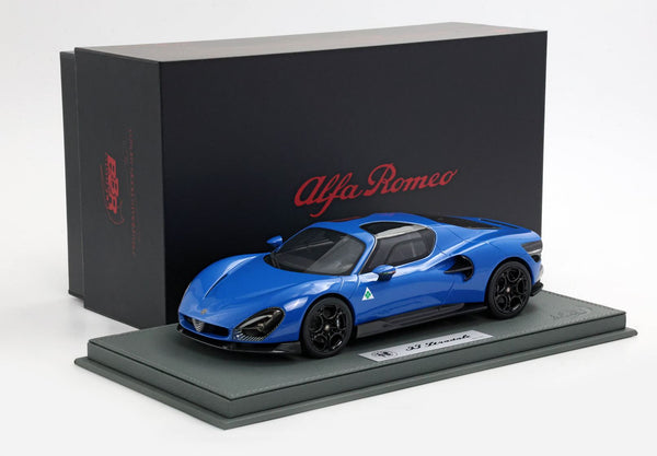 Alfa Romeo 33 Stradale Blu reale - interni neri P18264F