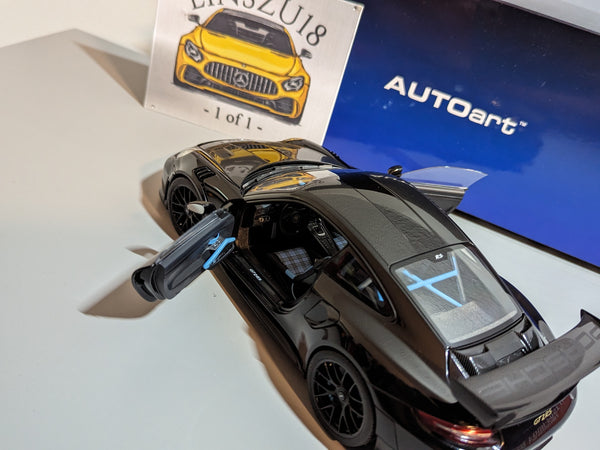Porsche 911 (991.2) GT2 RS Weissach Package (EINSZU18 - 1 of 1)