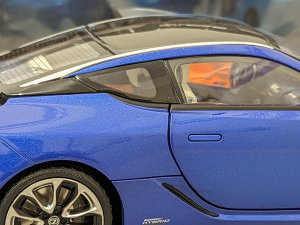 Toyota Lexus LC500h Hybrid Morpho Blue (Dealer Edition)
