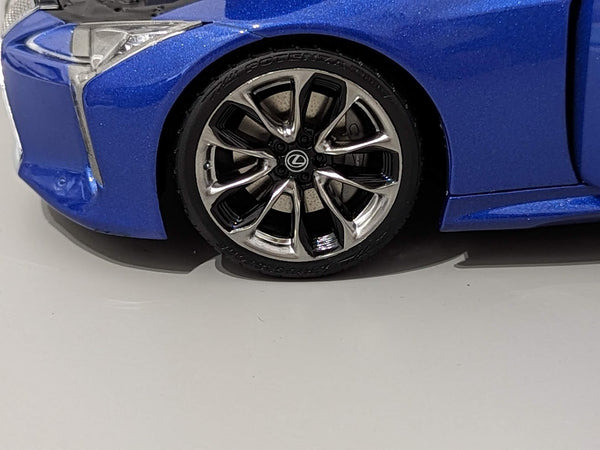 Toyota Lexus LC500h Hybrid Morpho Blue (Dealer Edition)
